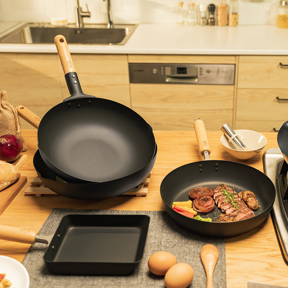 【日本TAKUMI】匠 岩紋鐵製平底鍋 26公分(日本製), , large