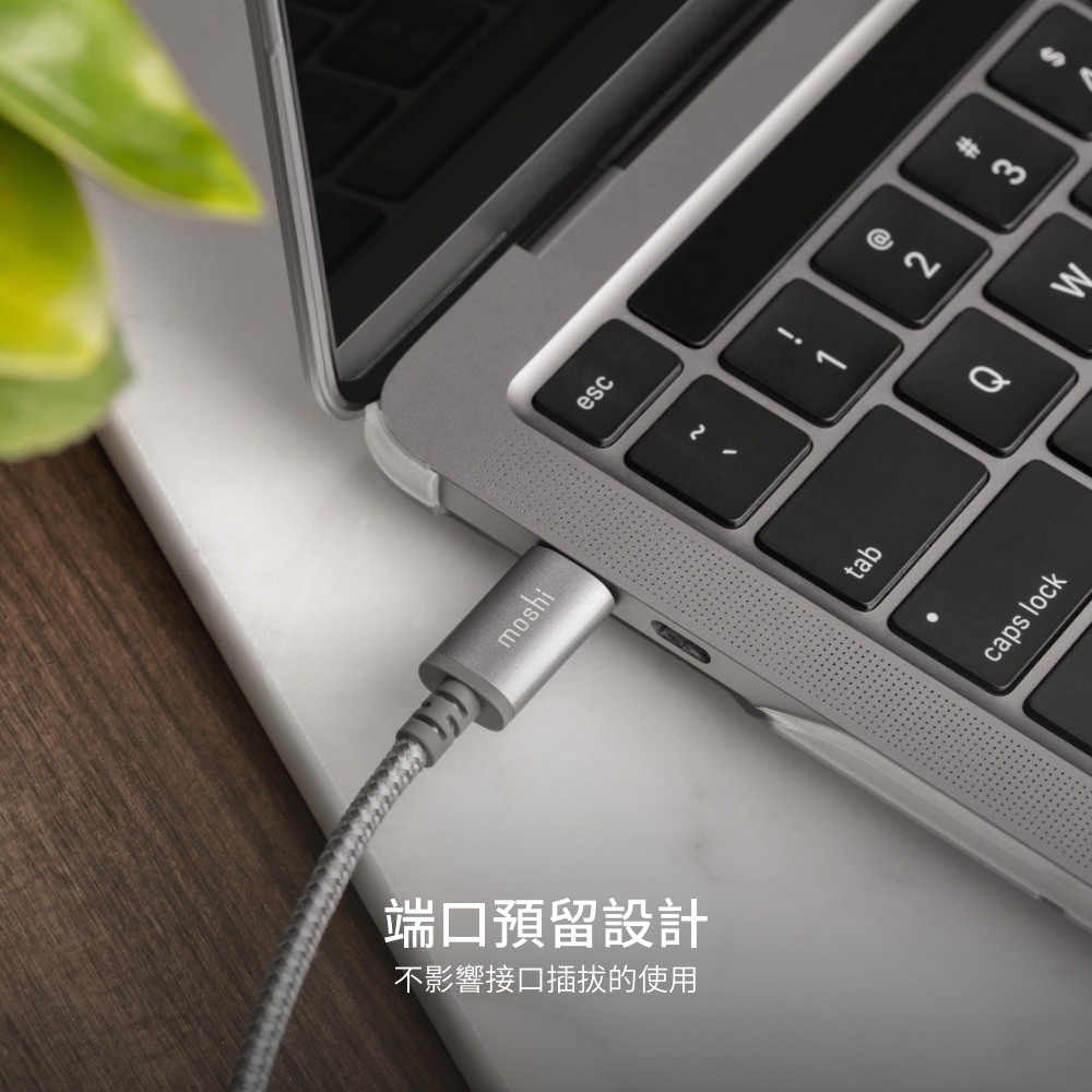 Moshi iGlaze for MacBook Pro 13'' 輕薄防刮保護殼（2020 M1/2022 M2共用）, , large