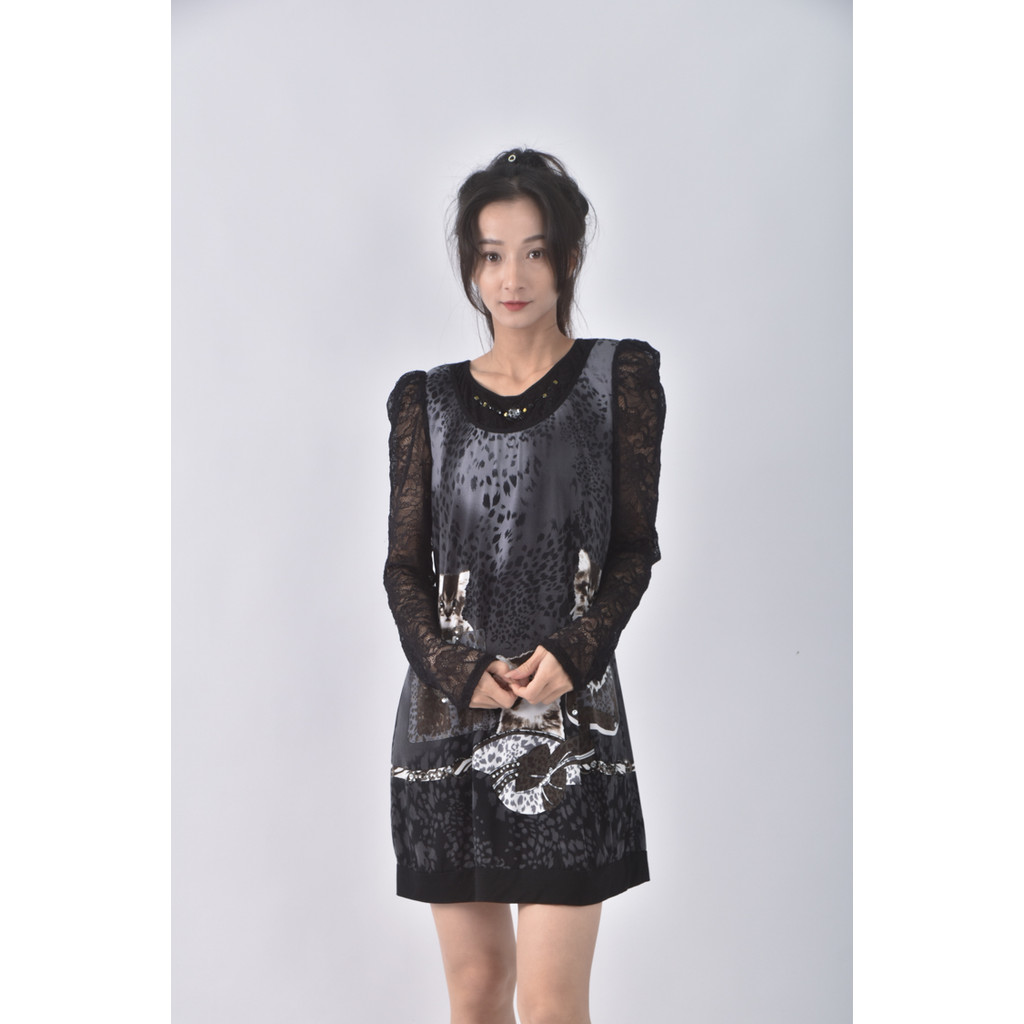 (XL) i vicki圓領黑色洋裝二手衣, , large