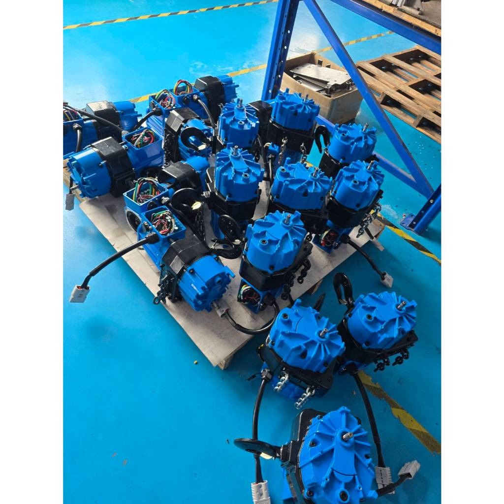 WIN五金 松盈牌 18V充電式電動鍊條吊車<ENH-2000-10M>電動吊車 環鏈吊車 電動絞盤 鍊條吊車 電動吊機 環鏈葫蘆, , large