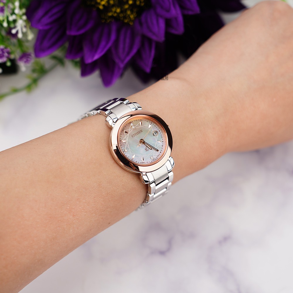 CITIZEN 星辰 XC 限量真鑽鈦金屬光動能電波女錶-27mm ES9446-54X, , large