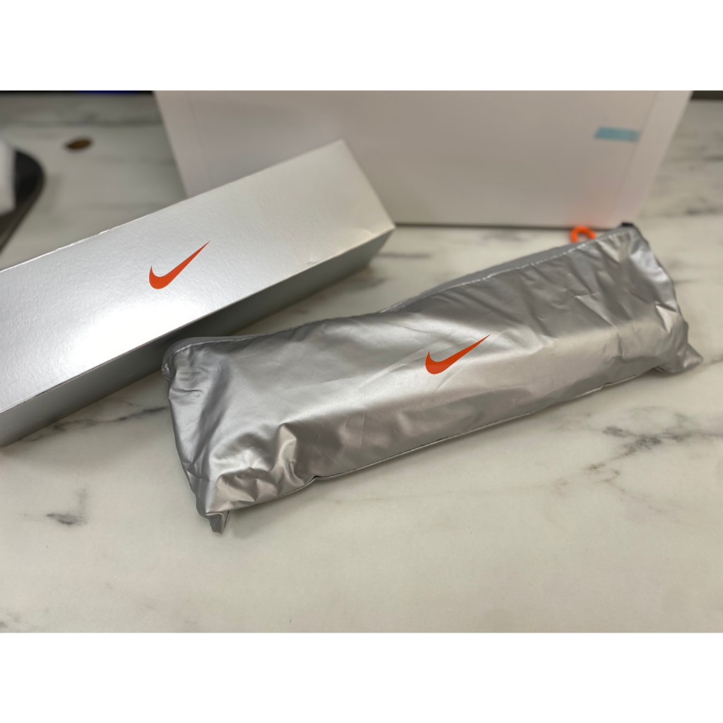 【麗水生活】NIKE 限量雨傘  遮陽傘 收納袋 兩用 乾濕分離 隔熱 防水 鈦銀灰 雨具 購物袋 包包 收納 傘, , large