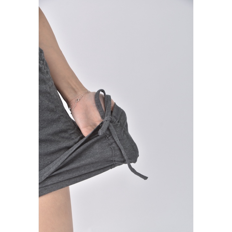 (L) 質感兩邊抽繩灰色短裙二手衣, , large