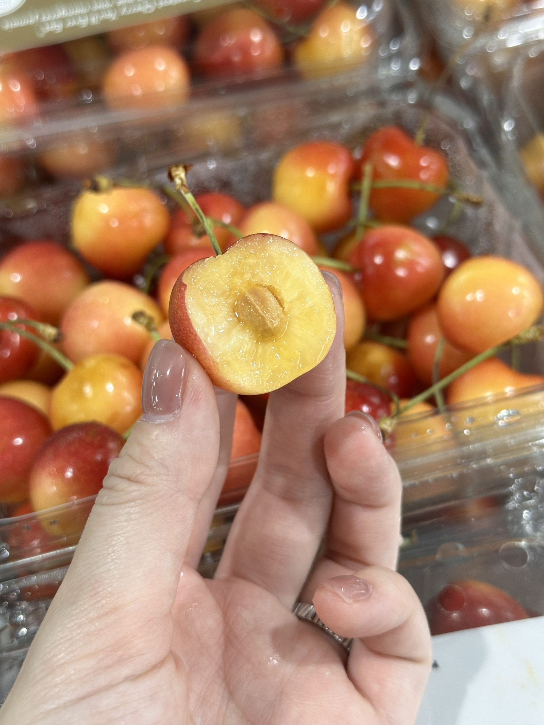 Caramel Strawberry White Cherry, , large