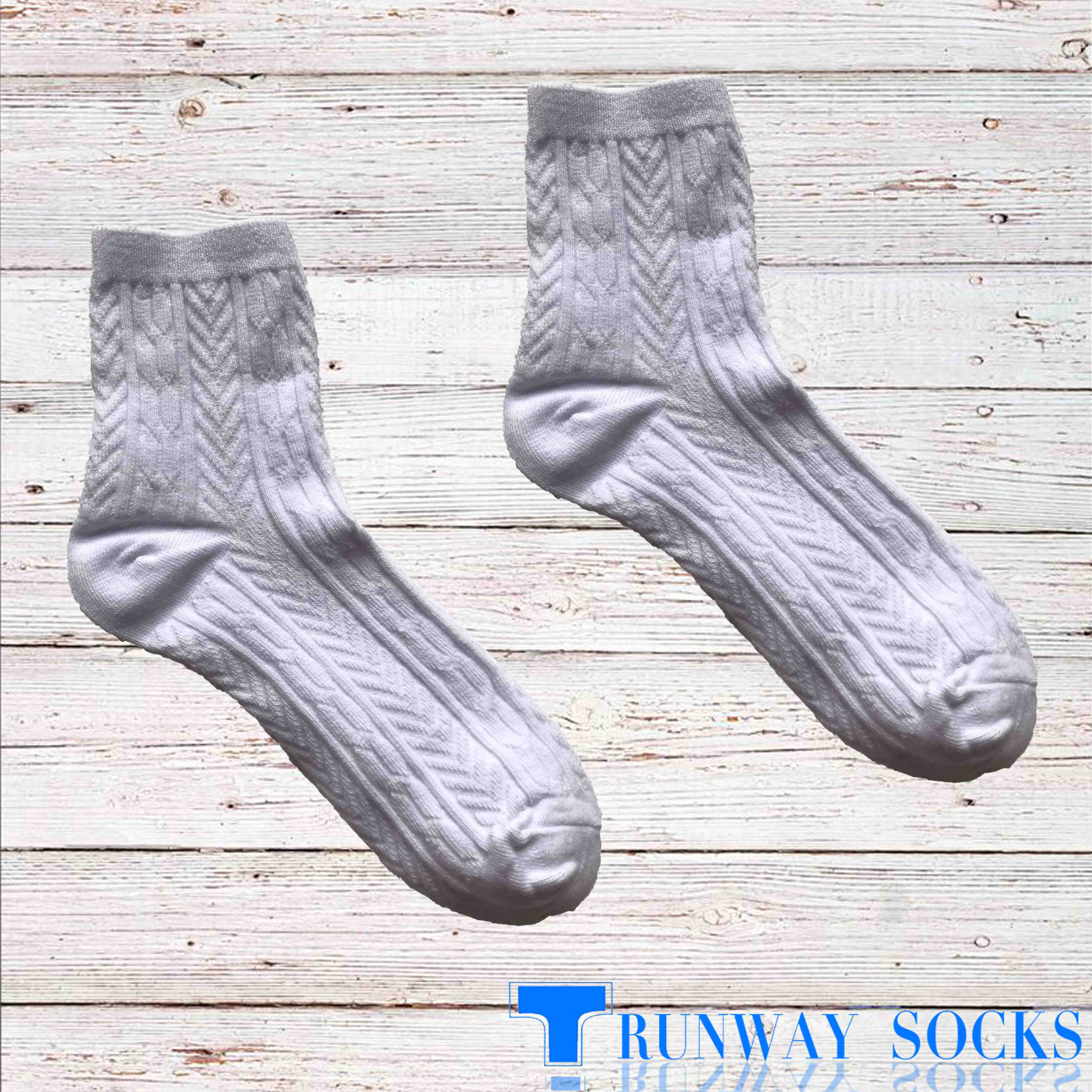 【伸展台】《RUNWAY SOCKS》熱銷 日系 流行短襪 雙針筒技術 復古緹花設計 白色 1雙入, , large
