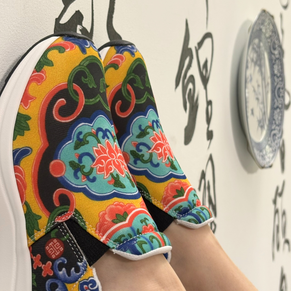 【JONIRO】台灣製造 懶人鞋 平底鞋 故宮聯名 美學工藝 百年文化 文化生活 男鞋/女鞋 (需預購), , large