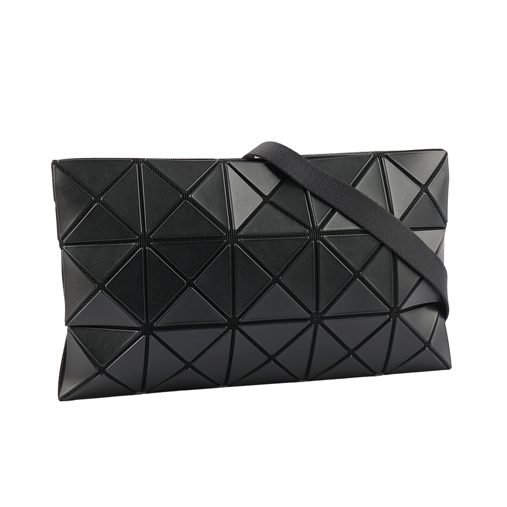 ISSEY MIYAKE BAO BAO LUCENT 3X5 霧面斜背包/黑色, , large