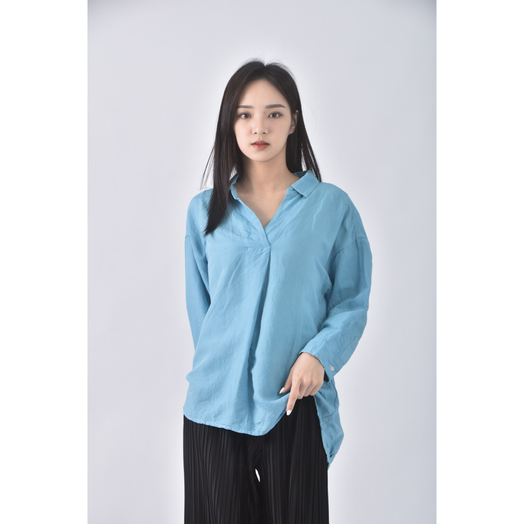 (L) 【金莎私服】initialV領藍色長袖上衣二手衣