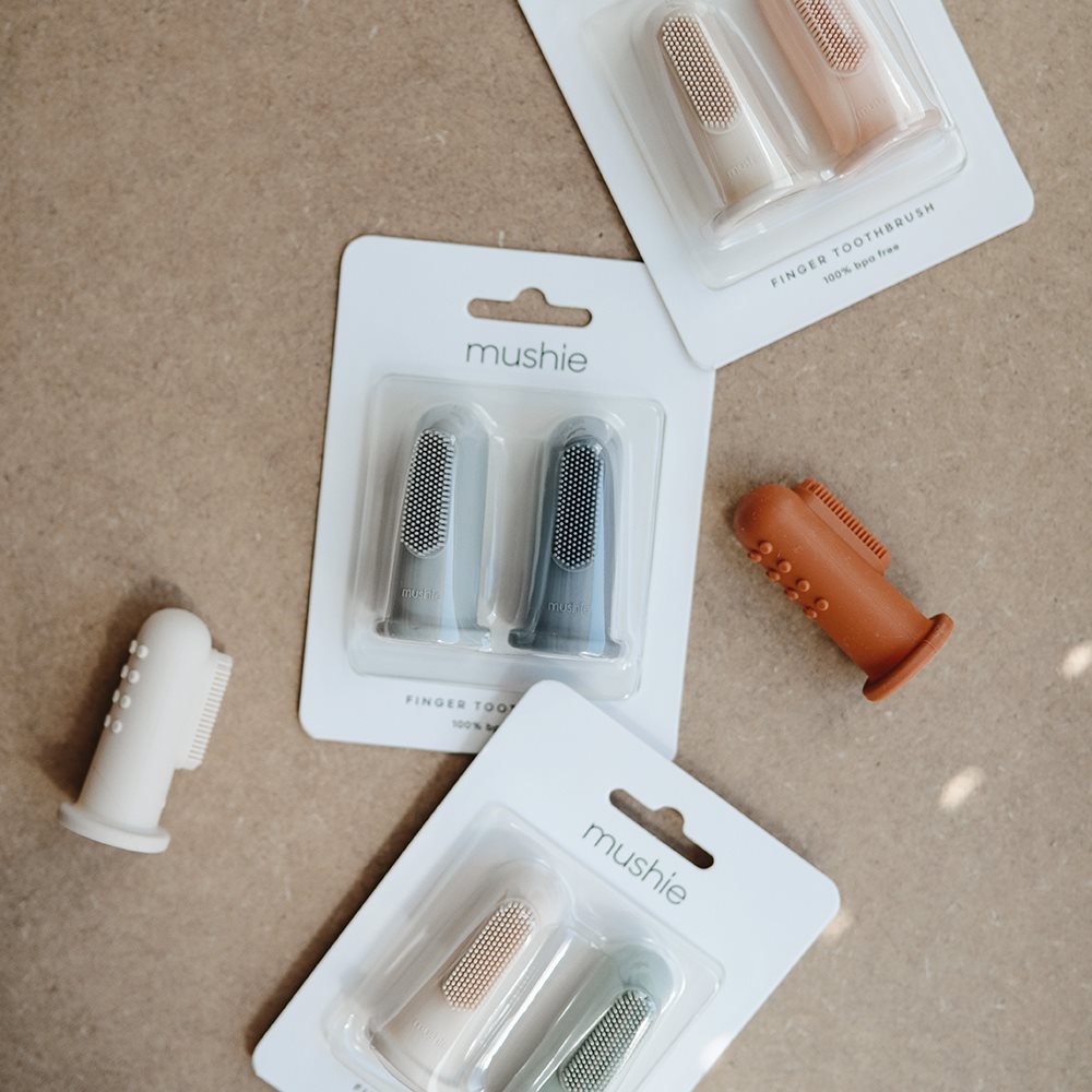 【mushie】矽膠指套牙刷/Cambridge Blue/Shifting Sand, , large