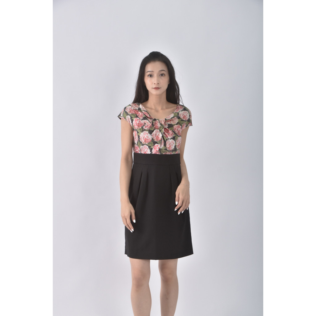 (S) laicarfore anita su花卉黑色洋裝二手衣, , large