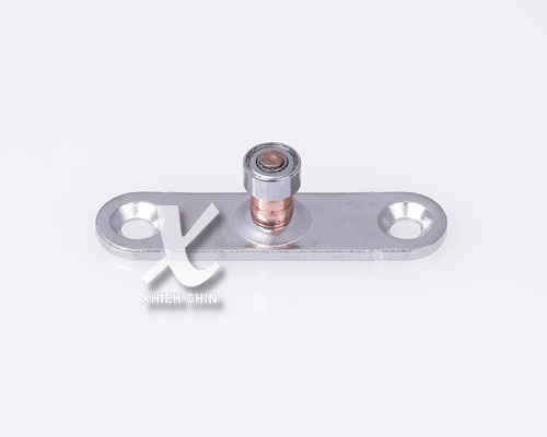 HANGING DOOR MECHANISM