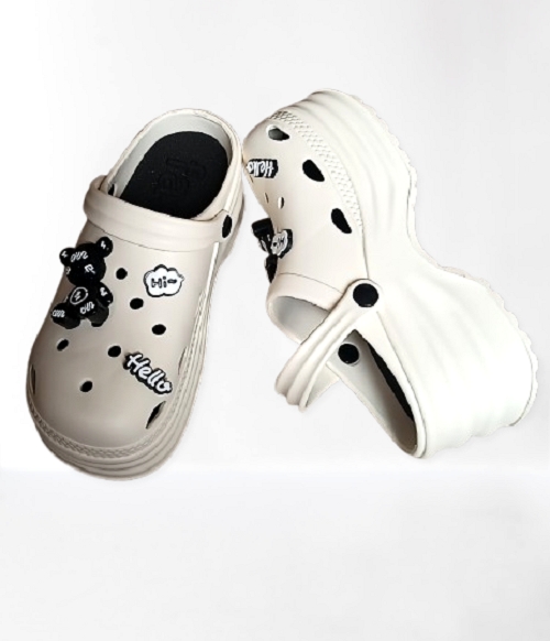 [e shoe store] Amy height-enhancing women's hole shoes/gardener shoes/waterproof slippers white 23.5CM, , large