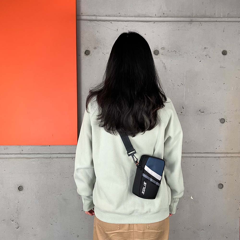 SOLIS 調色盤系列USB外接充電隨身包-內附背帶-黑灰藍, , large