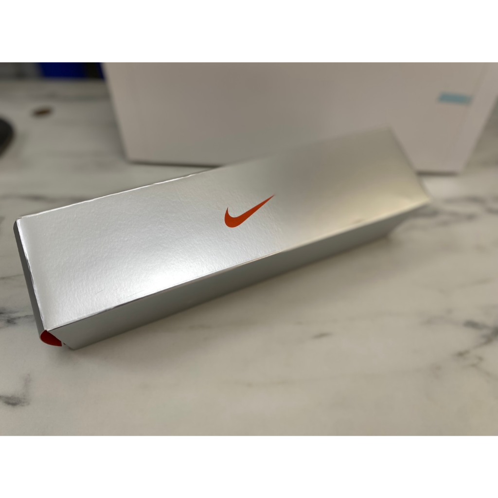 【麗水生活】NIKE 限量雨傘  遮陽傘 收納袋 兩用 乾濕分離 隔熱 防水 鈦銀灰 雨具 購物袋 包包 收納 傘, , large