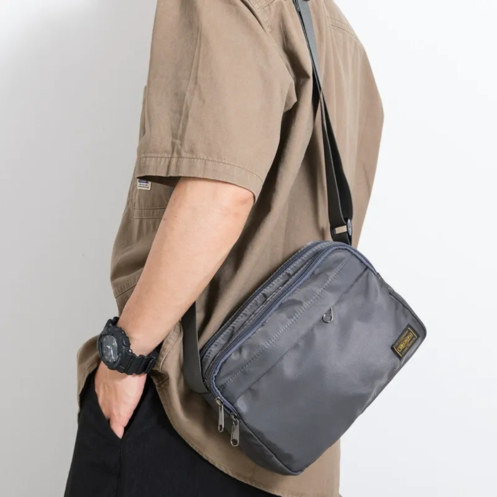 【YUN Select】EBIZU Lightweight trendy side backpack, , large