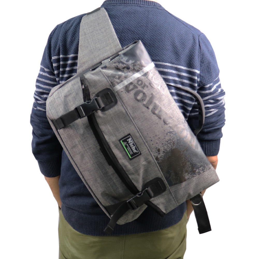 【Niche 樂奇】翻蓋式防水郵差斜肩背包 跨胸包 N-5207, , large