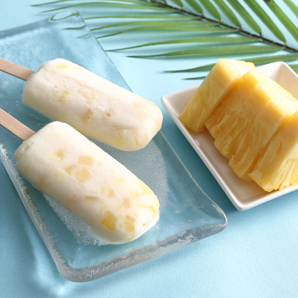 Freshly-cut pineapple and coconut milk ice cream, , large