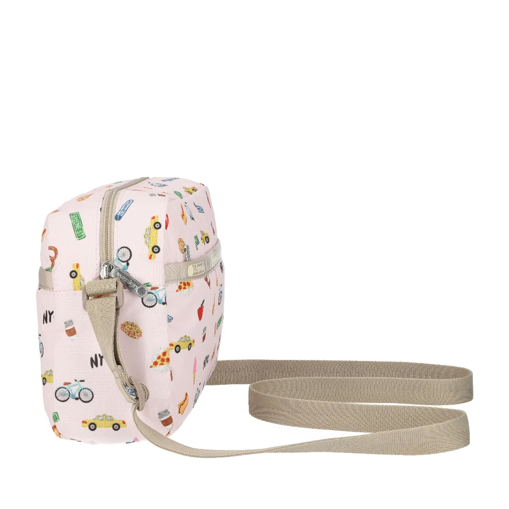 Lesportsac Daniella Crossbody 拉鍊斜背包 側背包 通勤隨身包 送禮 禮物 推薦 女包(紐約城市插畫), , large