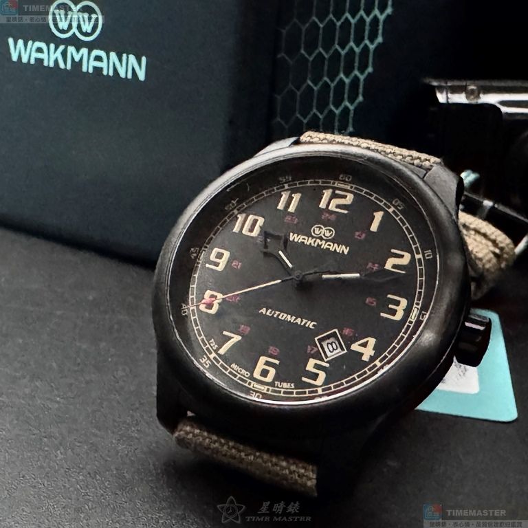 [星晴錶業]WAKMANN手錶,44mm,WA00041黑色錶面黑錶殼卡其色複合材質錶帶款, , large
