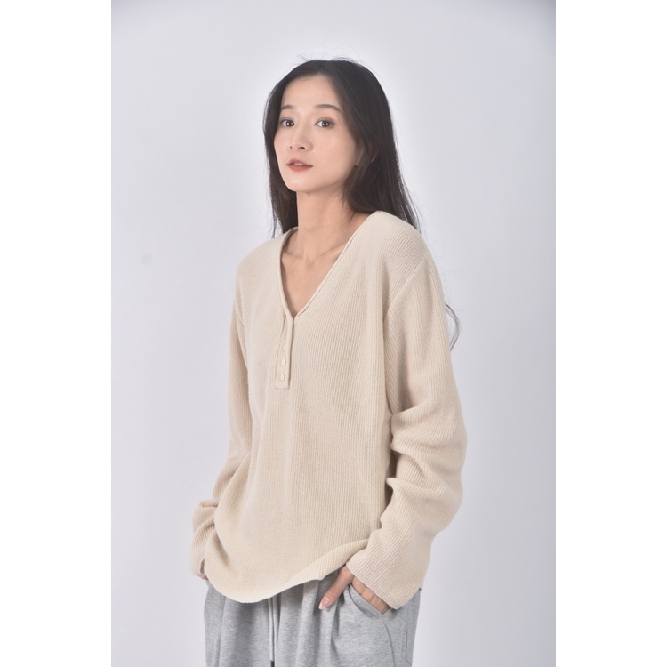 (XL) levely and thisway韓牌質感針織V領杏色長袖上衣二手衣, , large