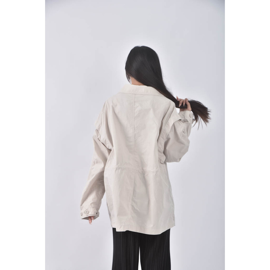 (L) lowrys farm排扣白色外套二手衣, , large