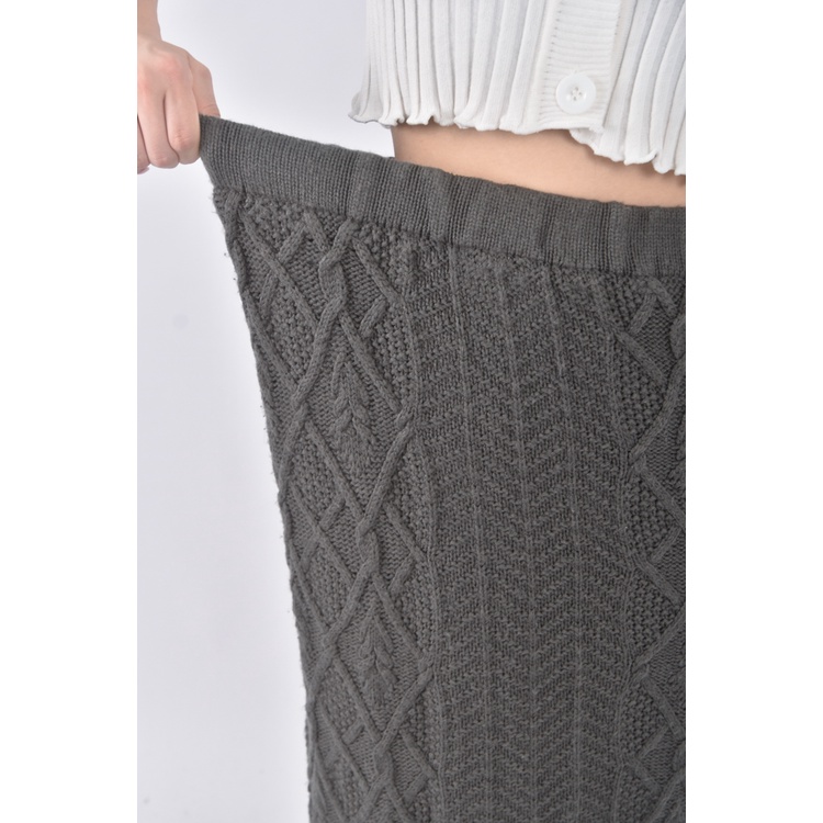 (M) publux質感綠色長裙二手衣, , large