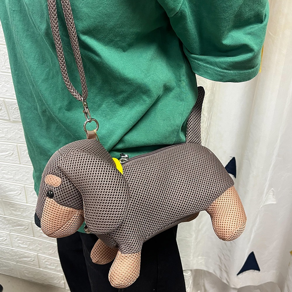 【可愛造型 獨家設計 可機洗 保固】臘腸狗 斜背包 側背包 斜背包女 側背包女 可愛包包 禮物