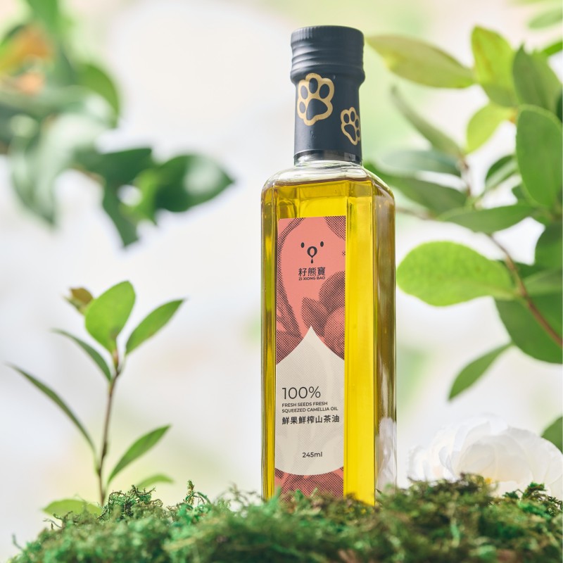[ZI XIONG BAO CAMELLIA OIL] FRESH SEEDS FRESH SQUEEZED CAMELLIA OIL 245mlx 6 bottles, , large
