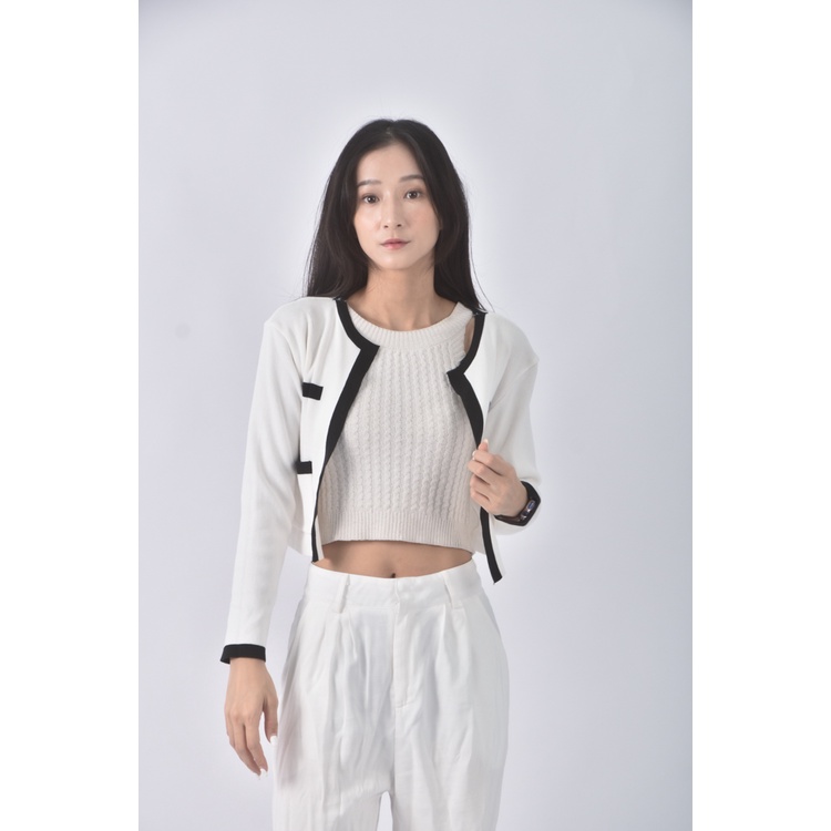 (S) 【安于晴Charlene私服】質感修身短版跳色白色罩衫二手衣, , large