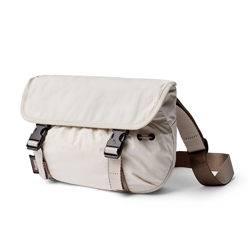 Bellroy 束帶系列迷你隨身斜背包6L 都市隨身包 側背包 小包 收納隔層 禮物 送禮 推薦(燕麥色)BHMA-OAT-243