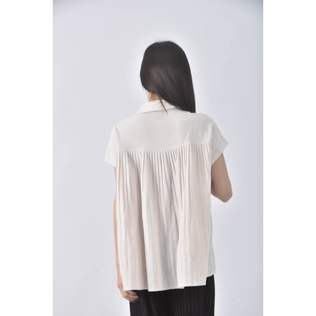 (XL) klut白色短袖上衣二手衣, , large