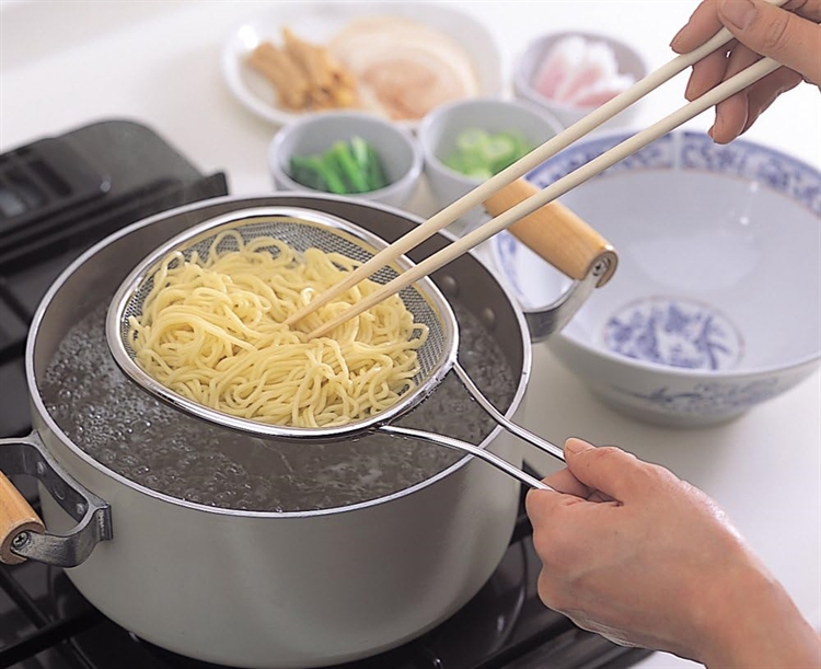 【毓秀堂】下村企販 多用途漏勺 (淺型網格小), , large