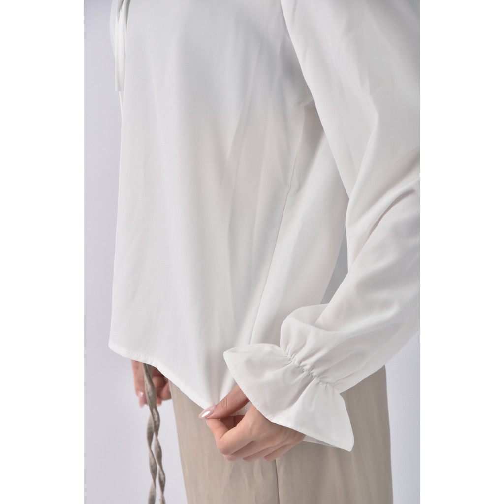 (L) 質感綁帶白色長袖上衣二手衣, , large