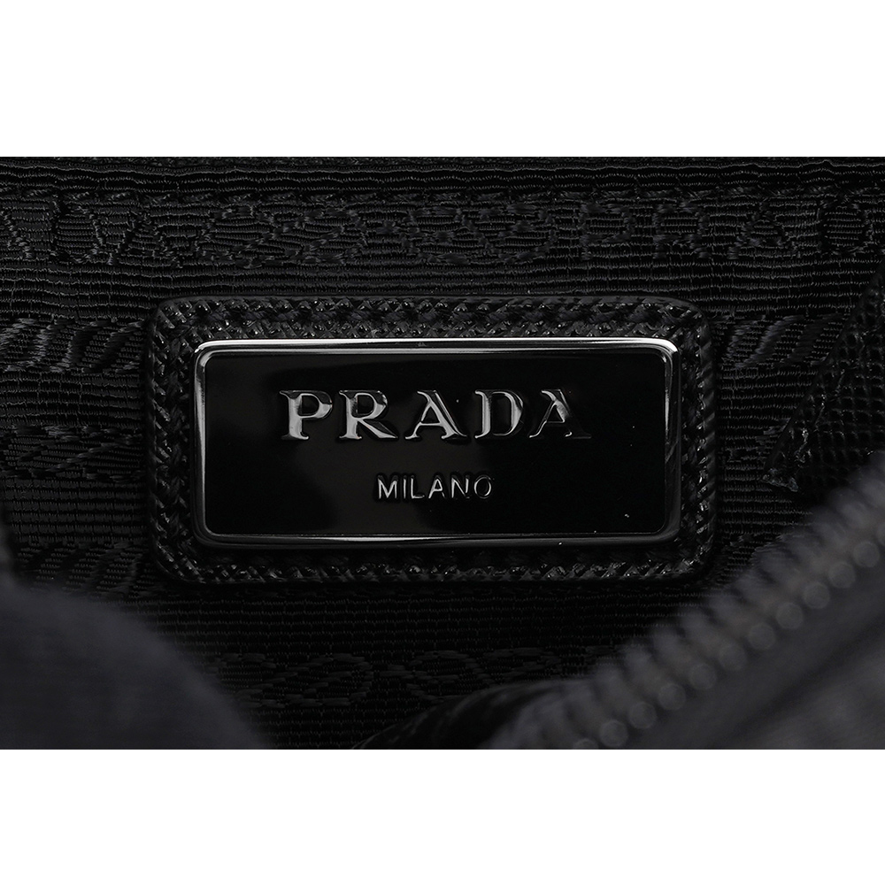 PRADA 刺繡及三角牌Logo 雙面可用尼龍斜背包/黑色, , large