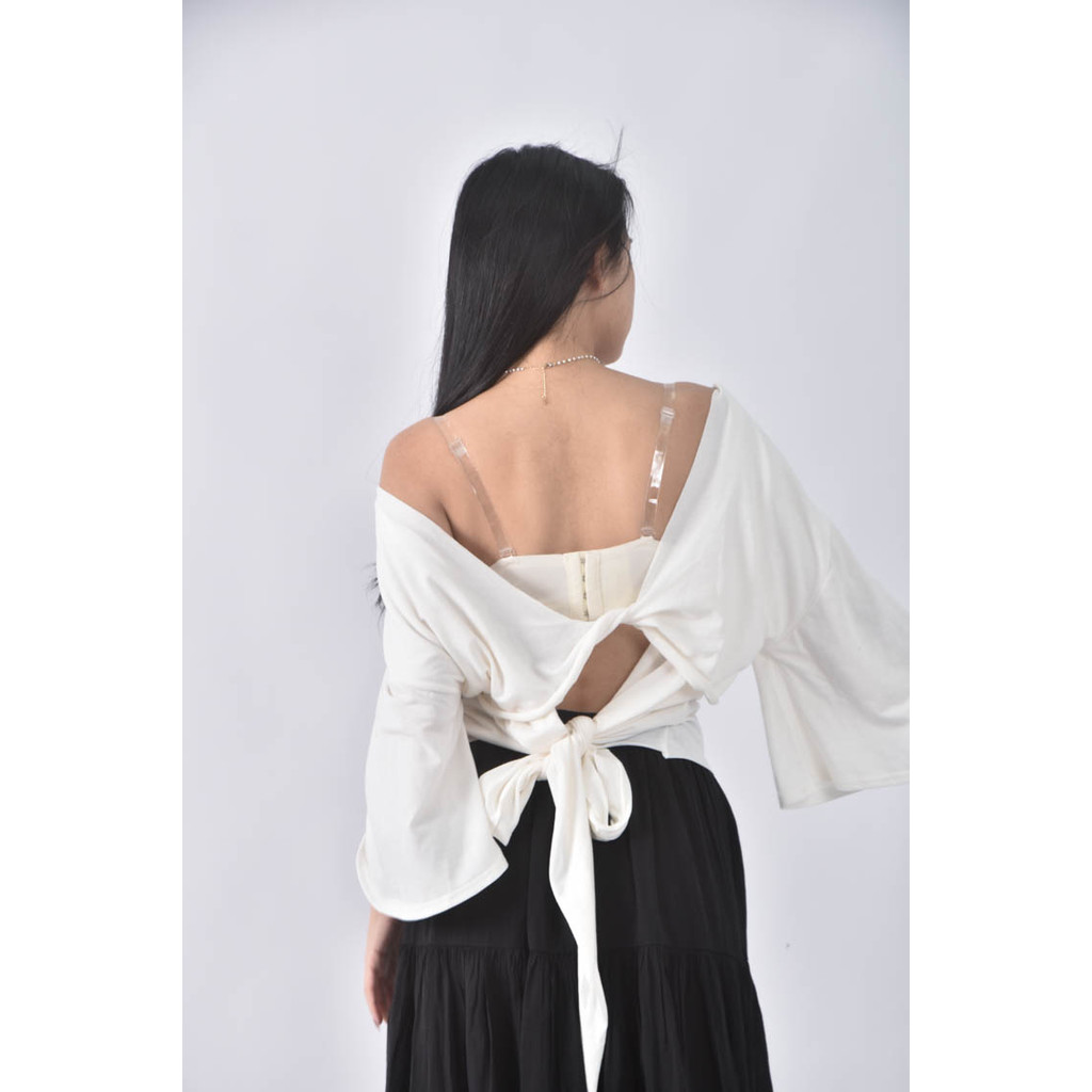 (L) design by eagle低胸白色短袖上衣二手衣, , large