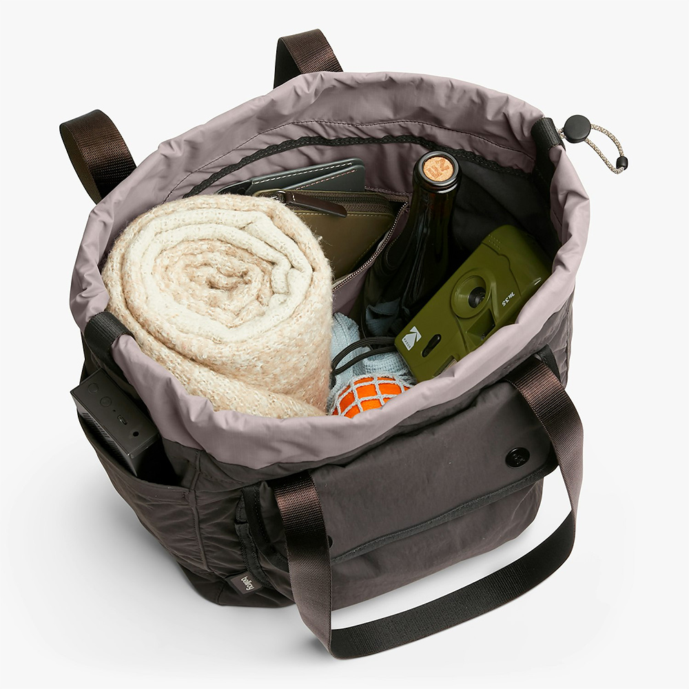 Bellroy 束口收納水桶包16L 旅行包 側背包 肩背包 禮物 送禮 推薦(炭灰色), , large
