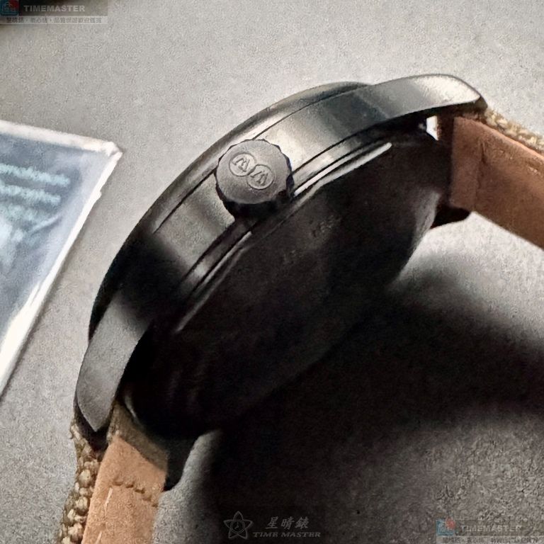 [星晴錶業]WAKMANN手錶,44mm,WA00041黑色錶面黑錶殼卡其色複合材質錶帶款, , large