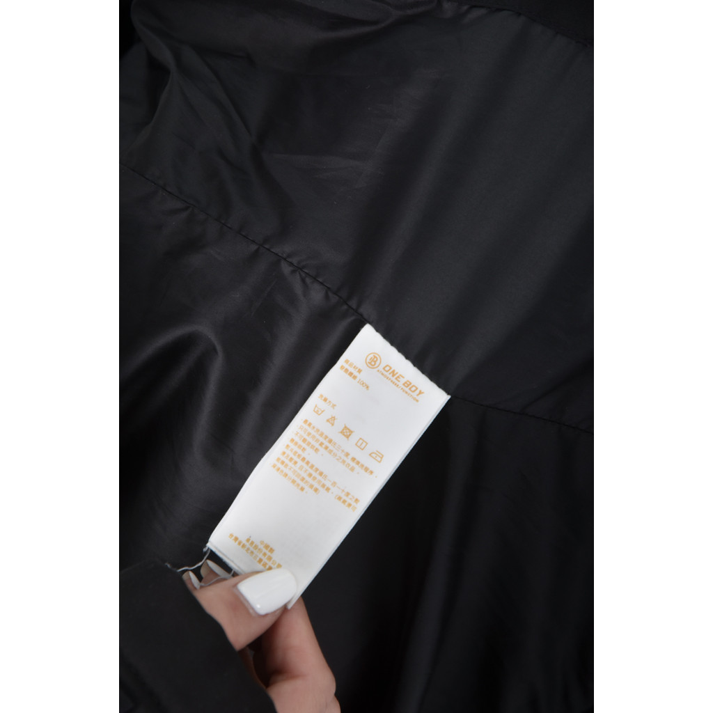 (2XL) one boy連帽黑色外套二手衣, , large