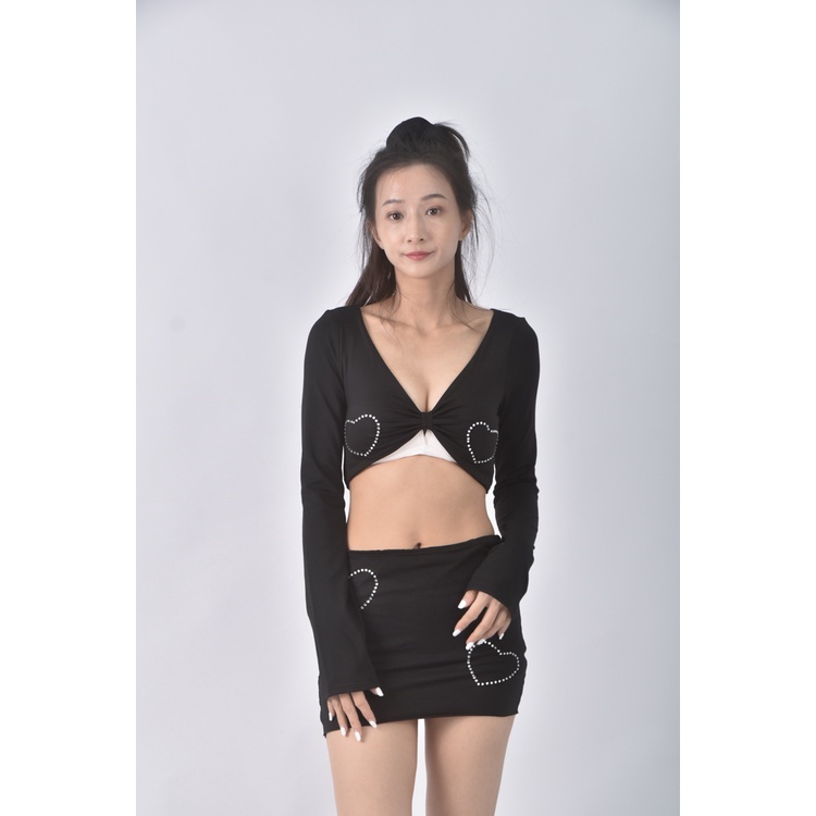 (S) 【安于晴Charlene私服】質感修身短版愛心黑色套裝二手衣