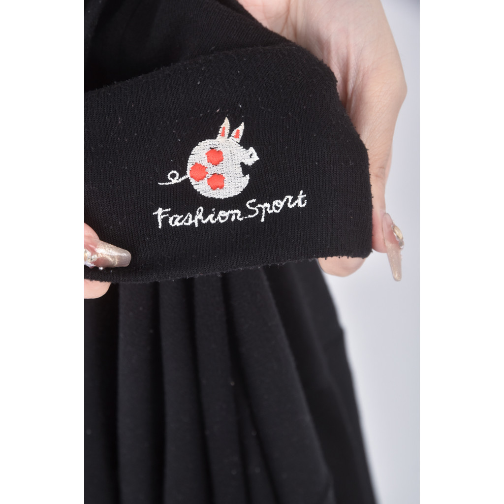 (XL) 質感高領刺繡黑色長袖上衣二手衣, , large