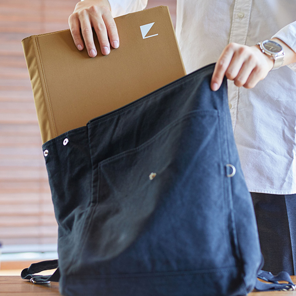 *需預訂【KING JIM】NESTY隨行支架筆電包 軍綠/(NST10)茶色, , large