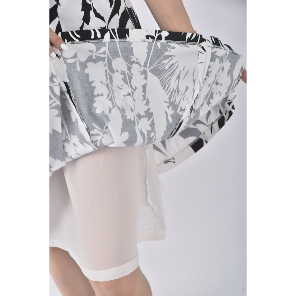 (S) caifangli質感撞色白色綁帶洋裝二手衣, , large