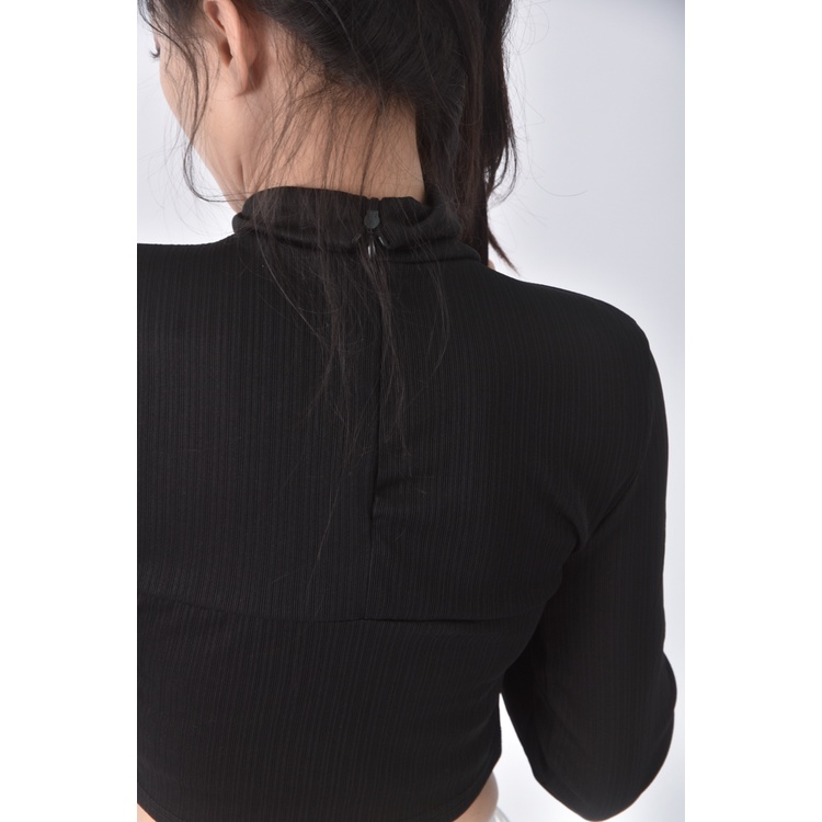 (S) 【安于晴Charlene私服】kulu studio質感修身短版透膚黑色長袖上衣二手衣, , large