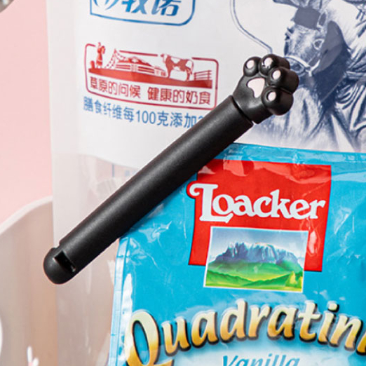 cat-paw-storage-clip