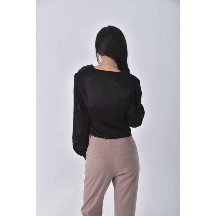(M) 【房業涵私服】zara打結黑色長袖上衣二手衣, , large