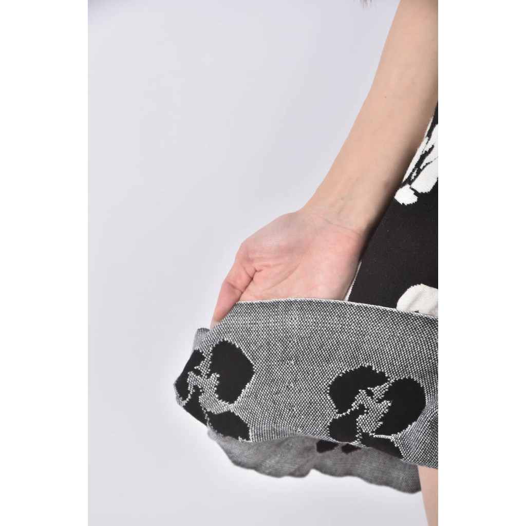 (M) so nice棉質花紋黑色短裙二手衣, , large