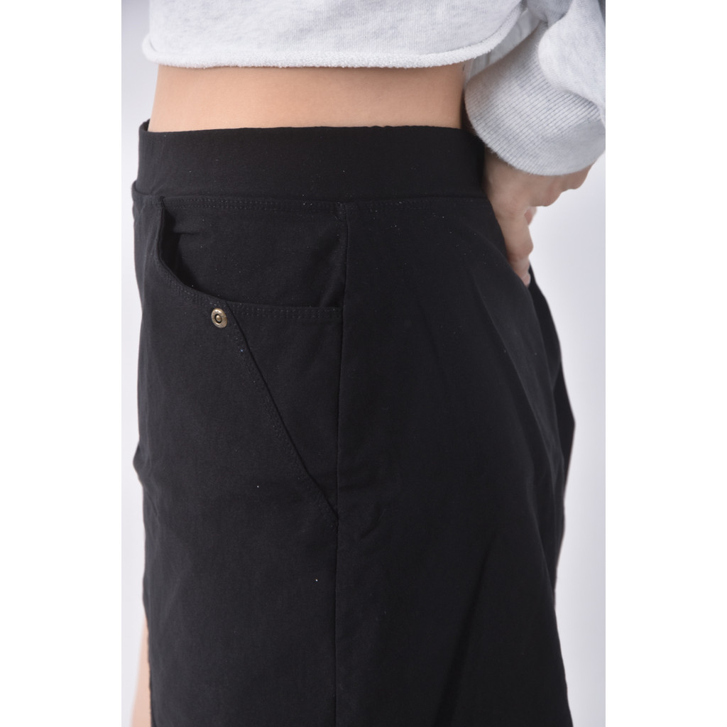 (XL) 質感棉質素面黑色短裙二手衣, , large