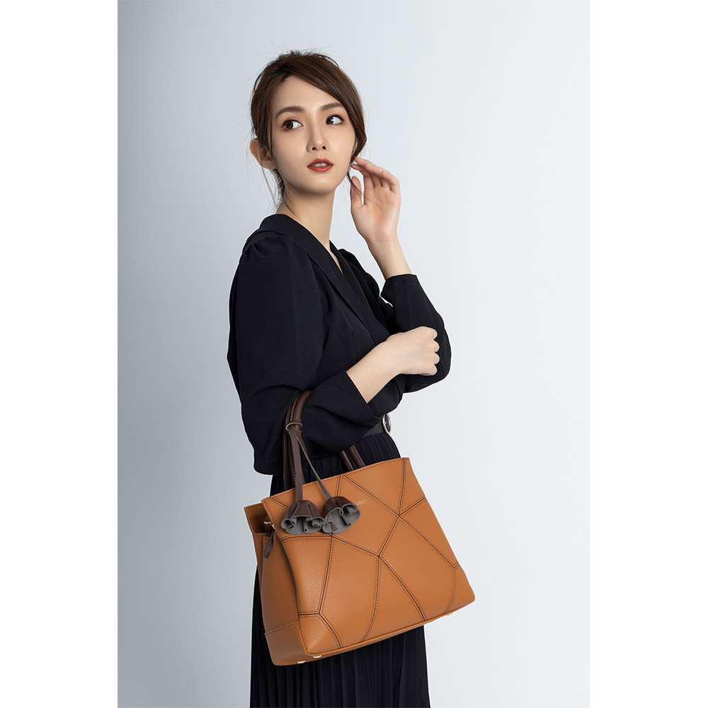 【lapagayo】 氣質拼接皮革設計手提包-PI-06394A-1-75棕色, , large