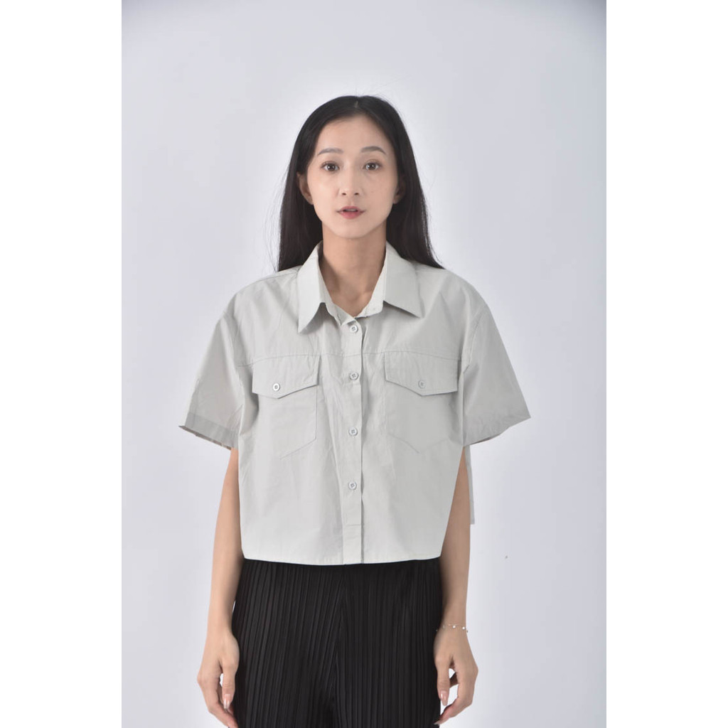 (F) 【粿粿私服】lin修身短版灰綠色短袖上衣二手衣