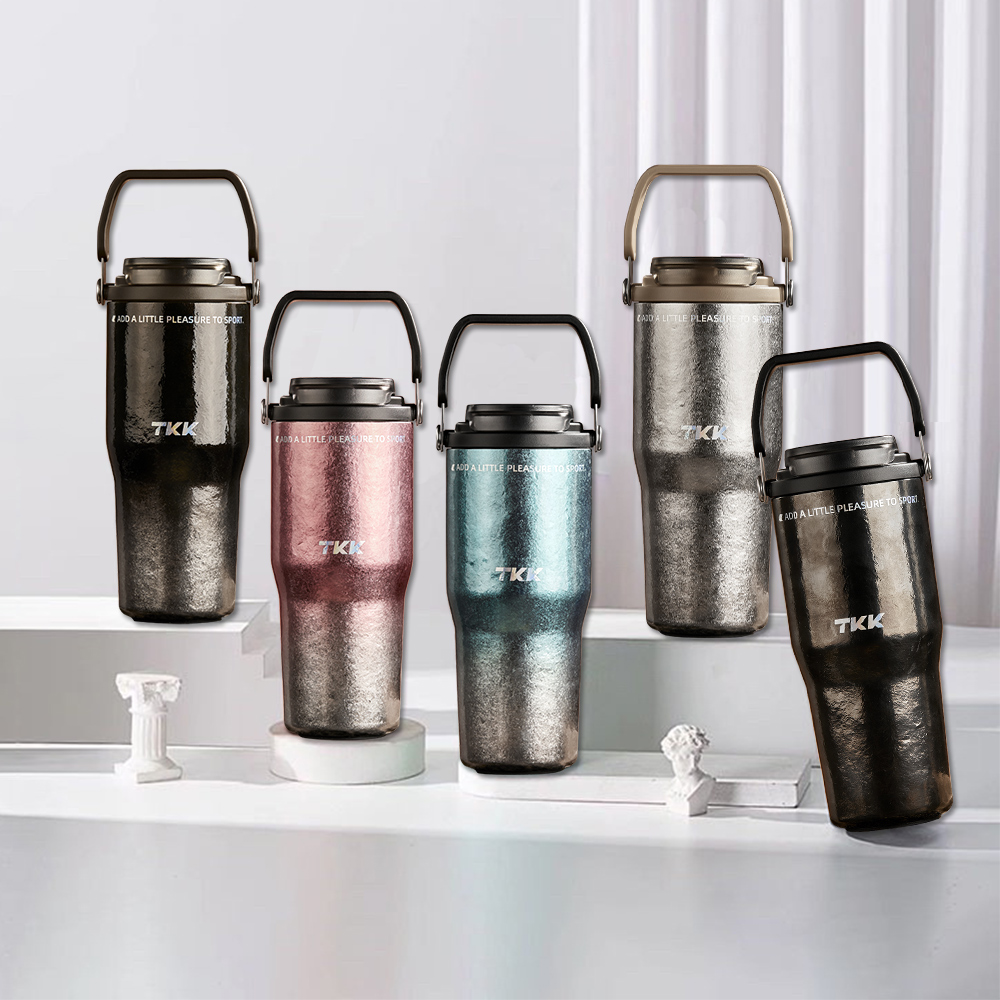 【TKK】悅界時尚 純鈦Ti 拎拎杯 手提式 冰霸杯 抗菌保溫杯 環保杯 700ML(直飲+吸管)-鈦粉金(禮盒組), , large
